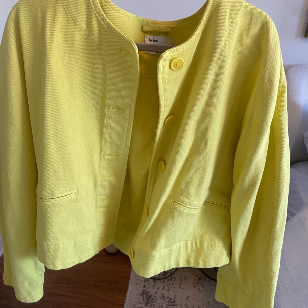 Adorable limited edition Aritzia le fou Wilfred yellow jacket - Picture 1 of 2
